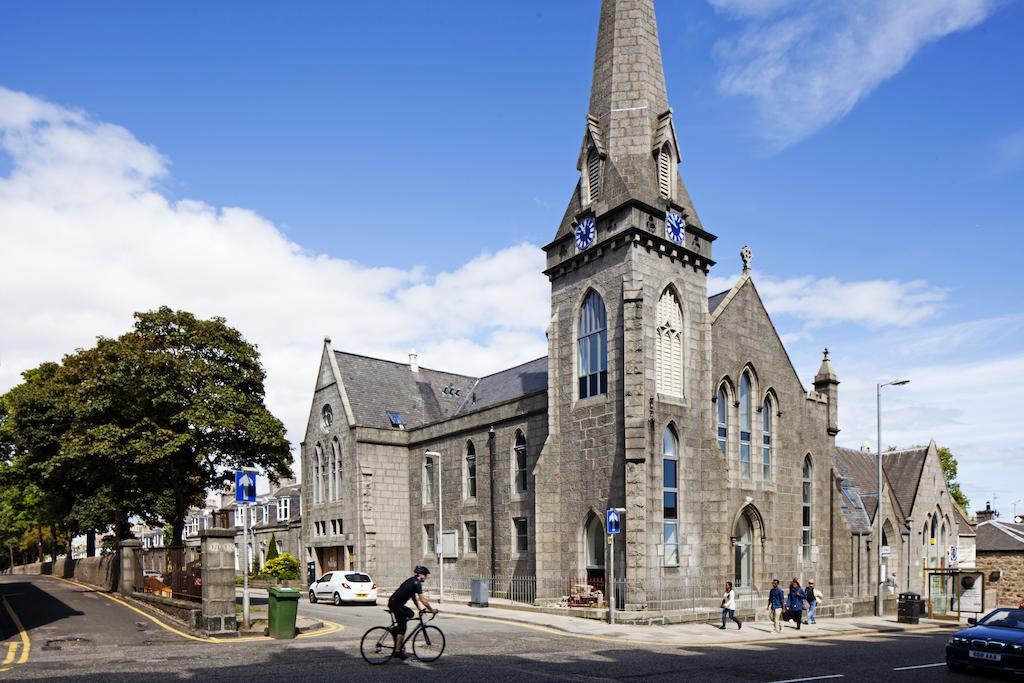 Apple Apartments Aberdeen Buitenkant foto